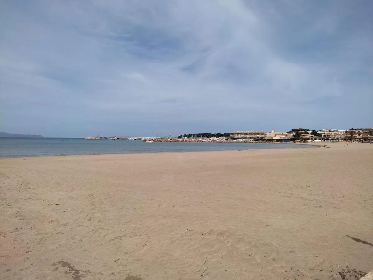Blanc Canigo 0*, L'Escala Spain