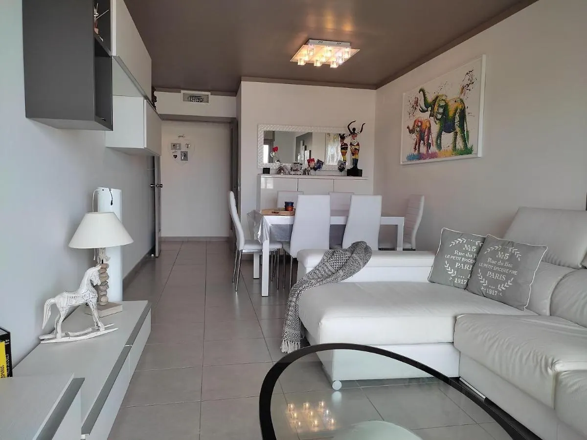 Blanc Canigo Apartment L'Escala