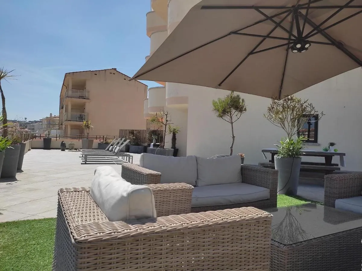 Apartment Blanc Canigo Spain
