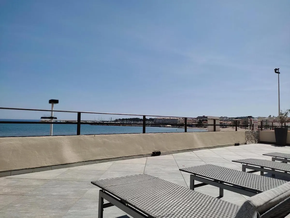 Blanc Canigo 0*, L'Escala